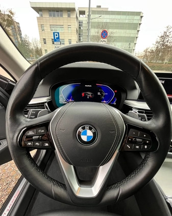 BMW Seria 5 cena 155000 przebieg: 56000, rok produkcji 2019 z Warszawa małe 277